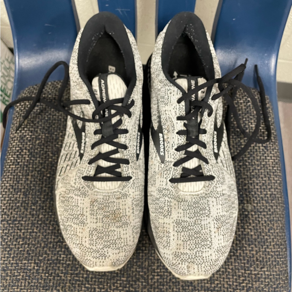 Brooks Adrenaline GTS 21